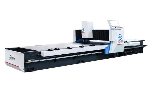 A máquina de ranhurar em V de quatro lados melhora a eficiência na indústria de processamento de aço